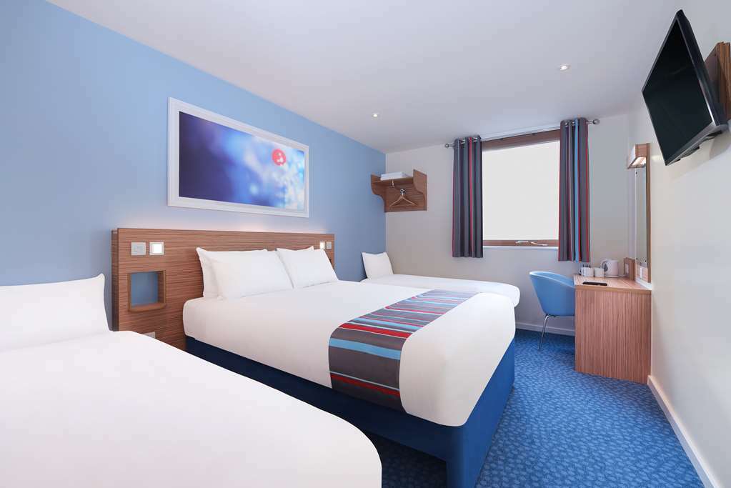 Travelodge Okehampton Whiddon Down Стая снимка